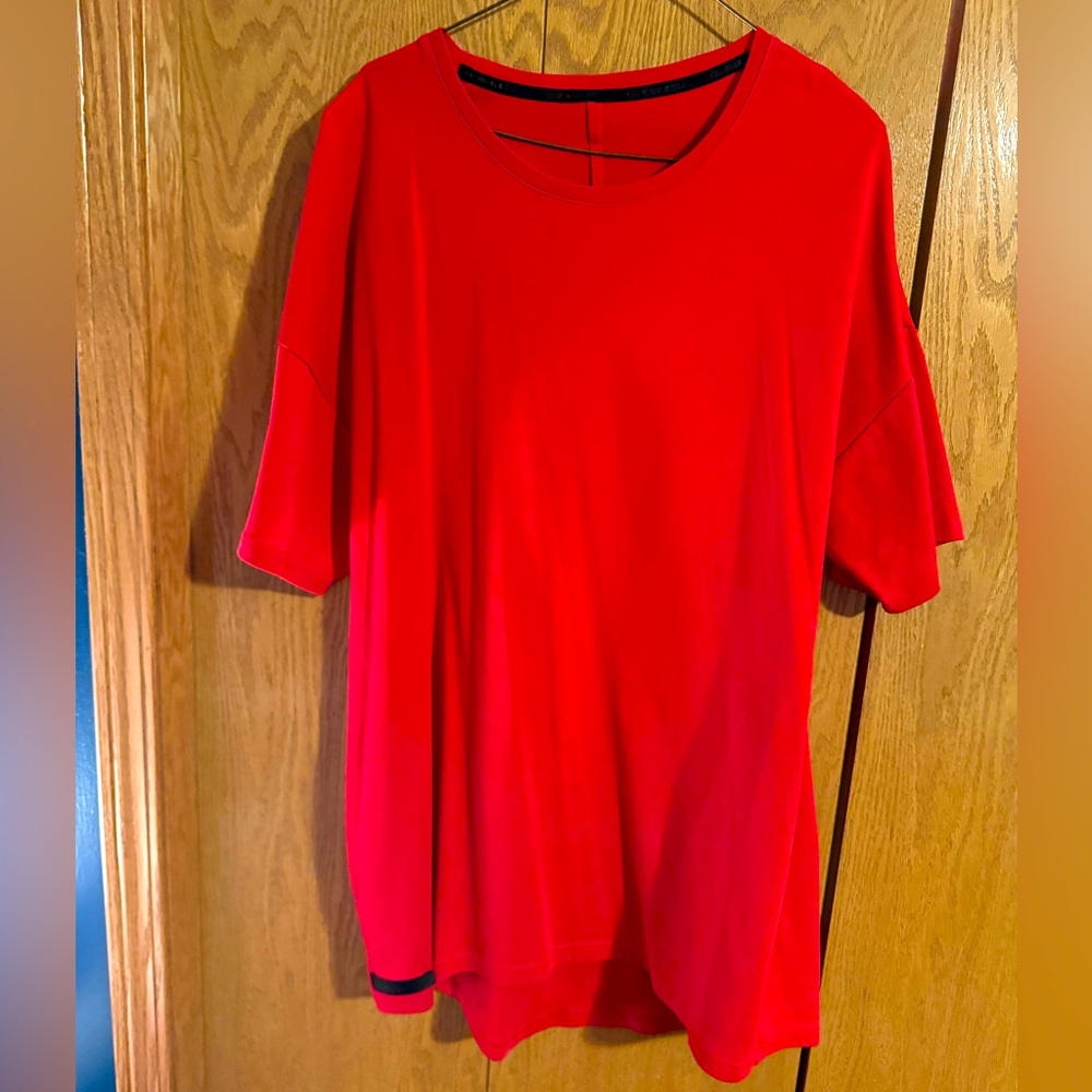 Alphalete Tee